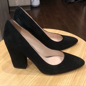 Marc Fisher black suede pump with block heel size 6.5